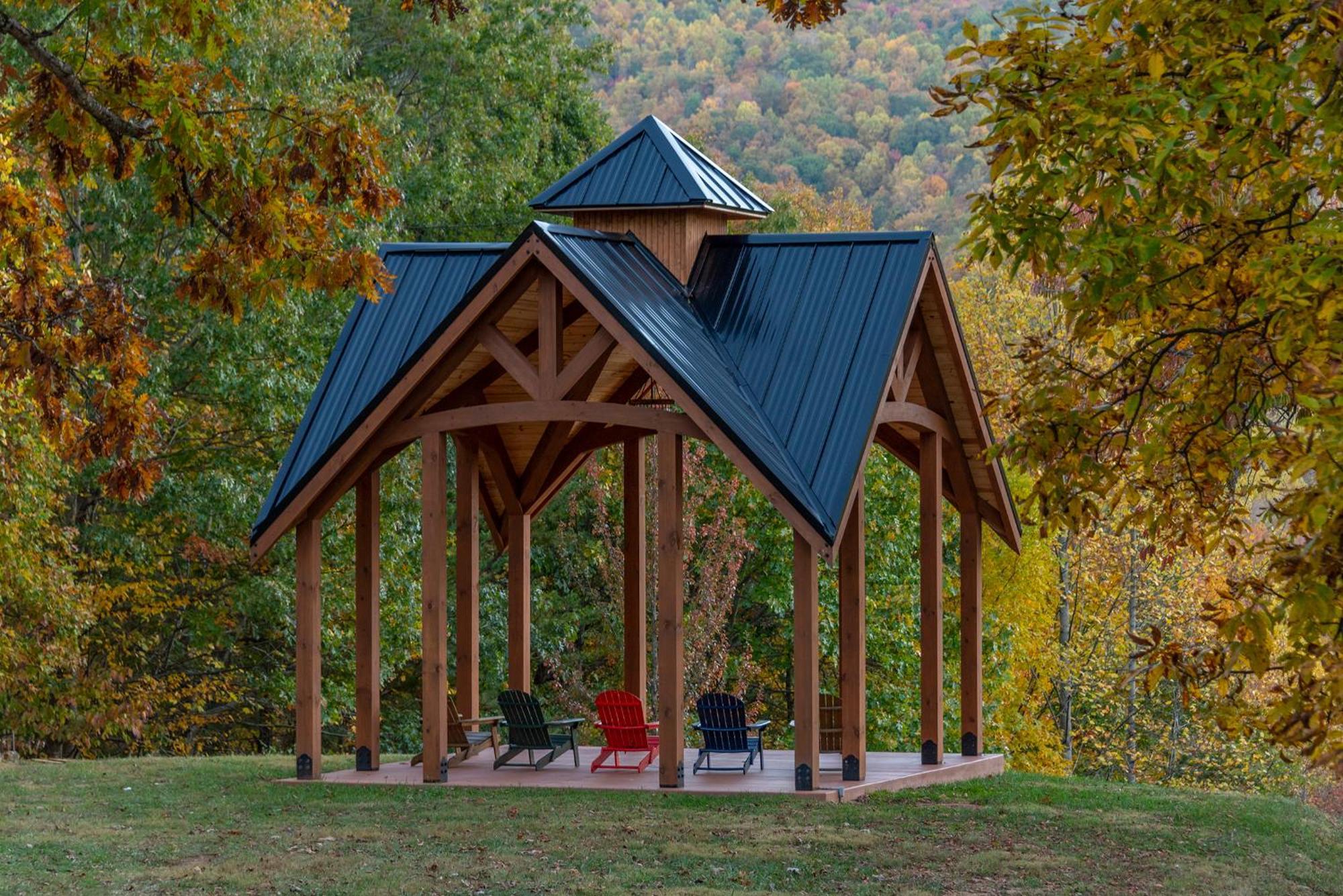 Engadine Inn And Cabins Candler Exteriér fotografie